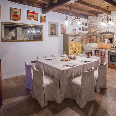 Tiziana Apartment